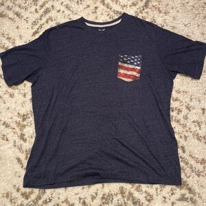 Men’s blue and American flag pocket t-shirt 2xl faded glory